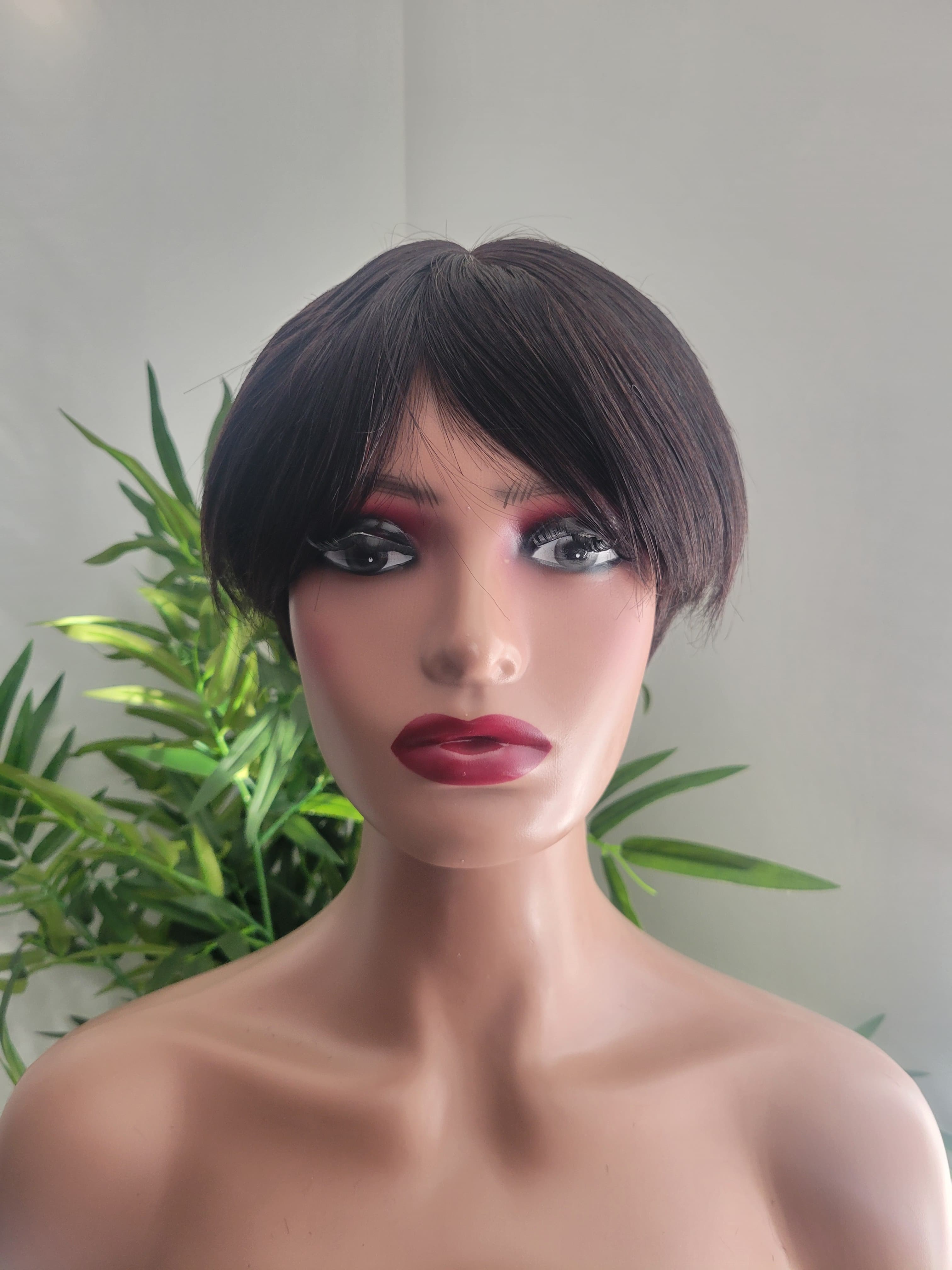Sleek Pixie Bob Wig